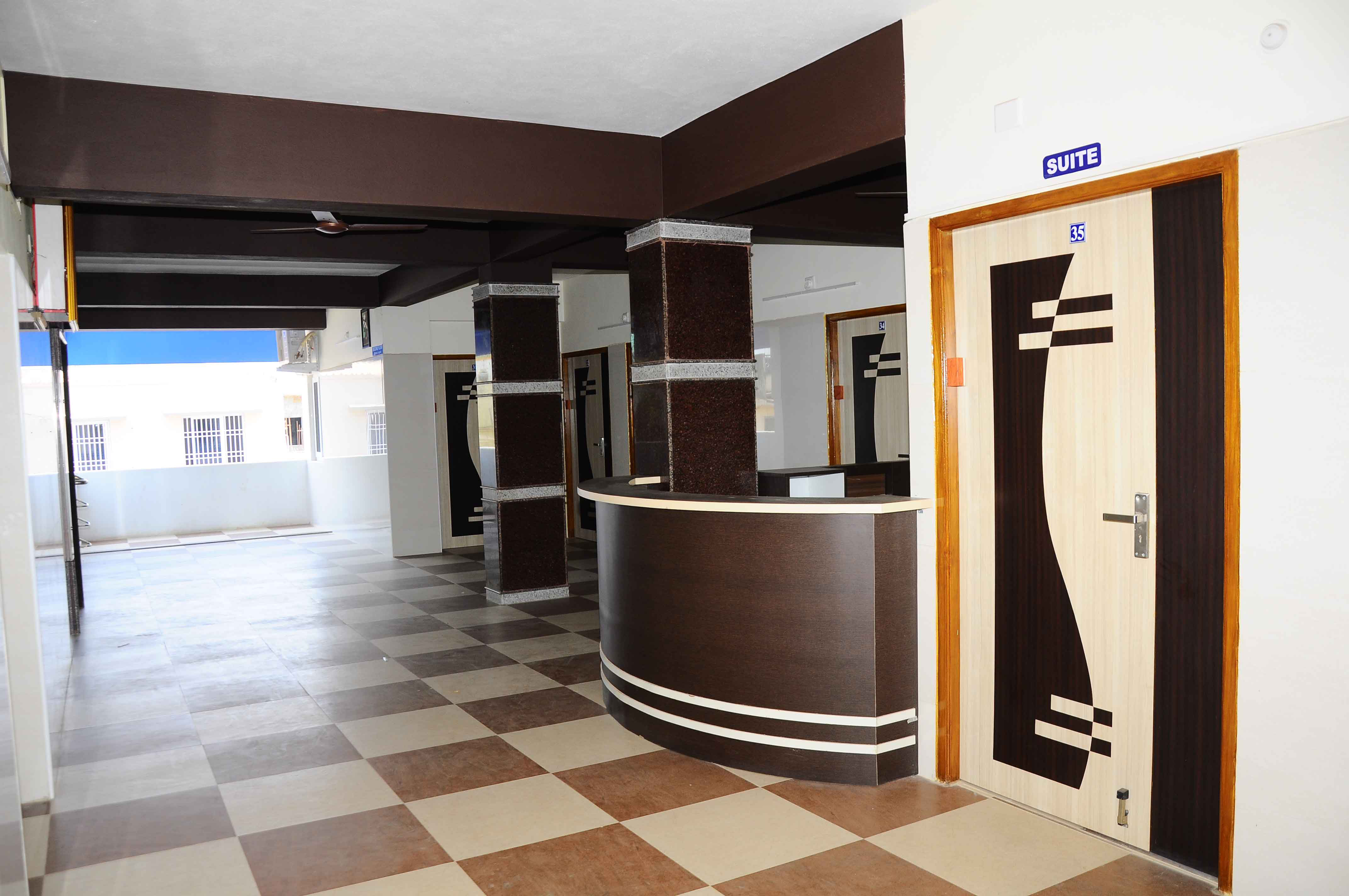 Home Vanaja Hospital RedHills