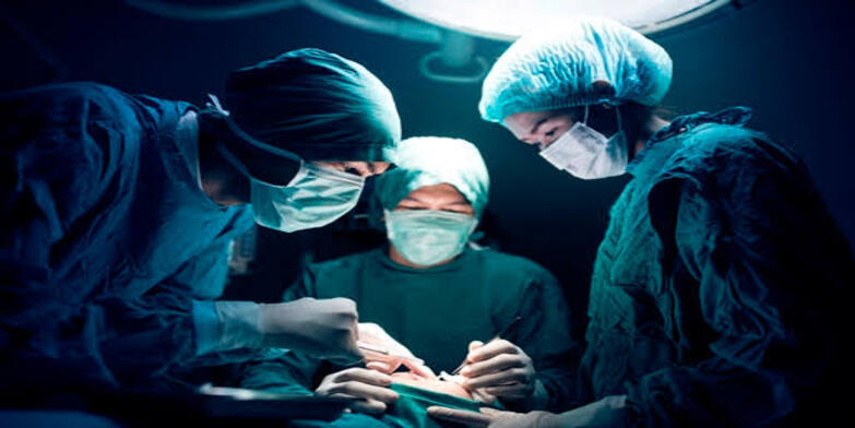 General surgeon
